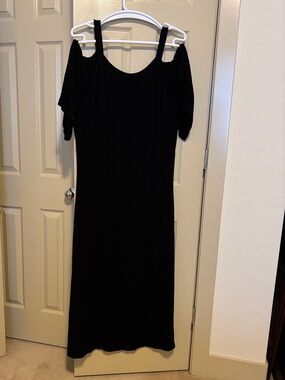 Soft Surroundings Black Cold-Shoulder Maxi Dress Soft Rayon - size L